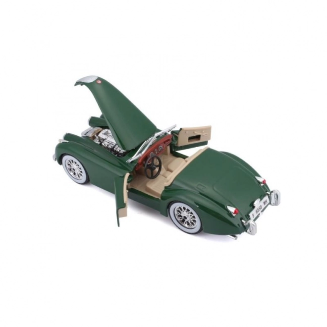 Bburago 1:24 Jaguar XK 120 Roadster (1951) zelena 18-22018
