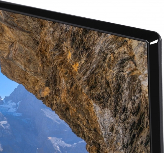 Tanek okvir in eleganten dizajn