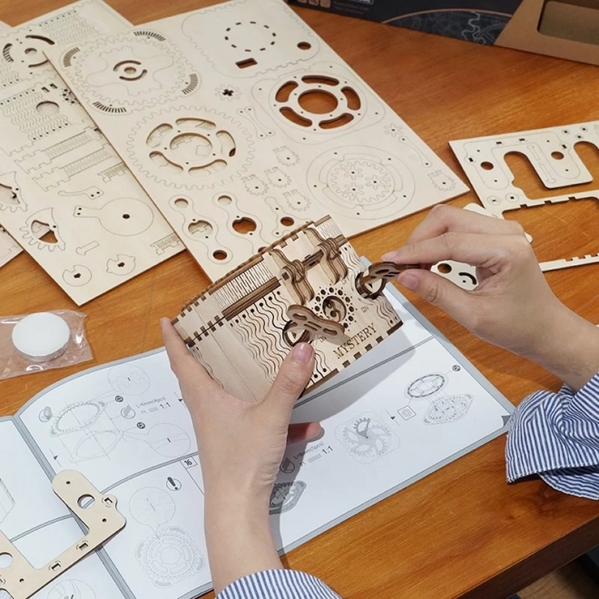 RoboTime 3D lesen mehanski puzzle Nakitnica