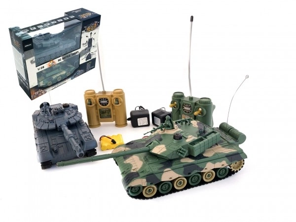 Tank RC 2ks 33cm tankovska bitka z zvokom in svetlobo v škatli 42x32x14cm