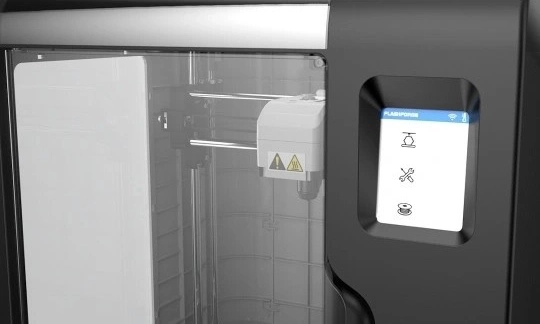 Enostavno upravljanje in oddaljen nadzor