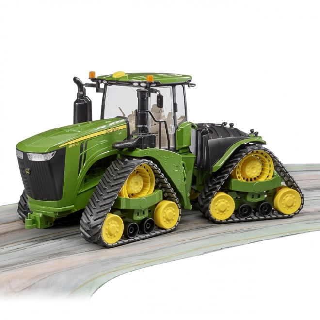 Gosenicni traktor John Deere 9620RX Bruder