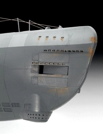 Plastični model nemške podmornice TYPE XXI 1/144