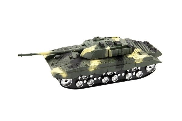 Dva RC tanki 1:32 z učinki