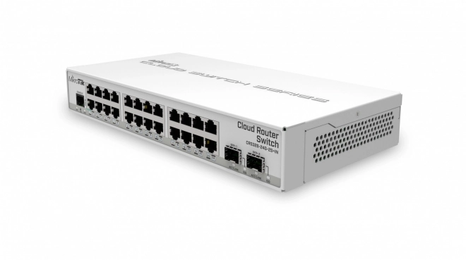 Stikalo MikroTik Cloud Router Switch 24-portni GbE 2xSFP+