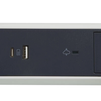 Možnost USB polnjenja