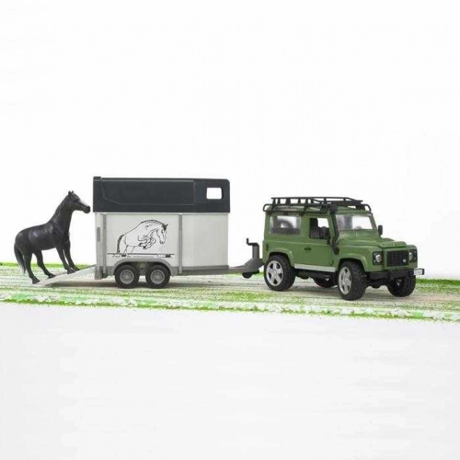 Bruder LAND ROVER s prikolico za konje