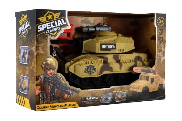 Plastični tank z vojakom na prosti tek
