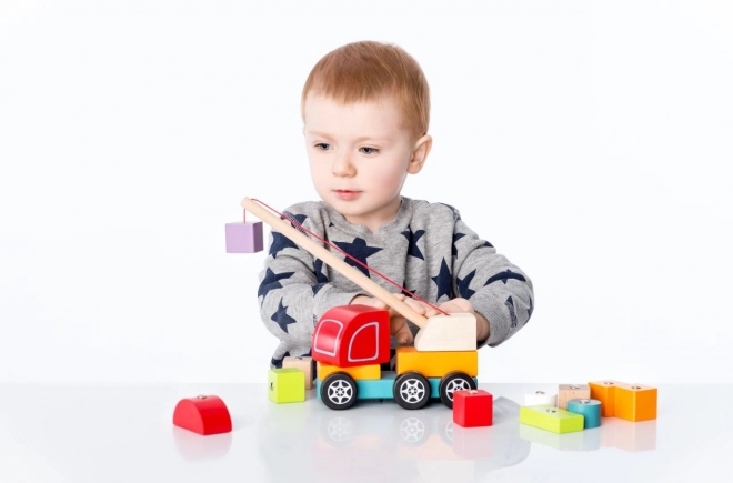CUBIKA 13982 Avtodvigalo z magnetom - lesena sestavljanka 14 delov