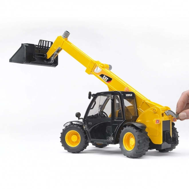 Bruder Manipulator CATERPILLAR s podaljanou roko