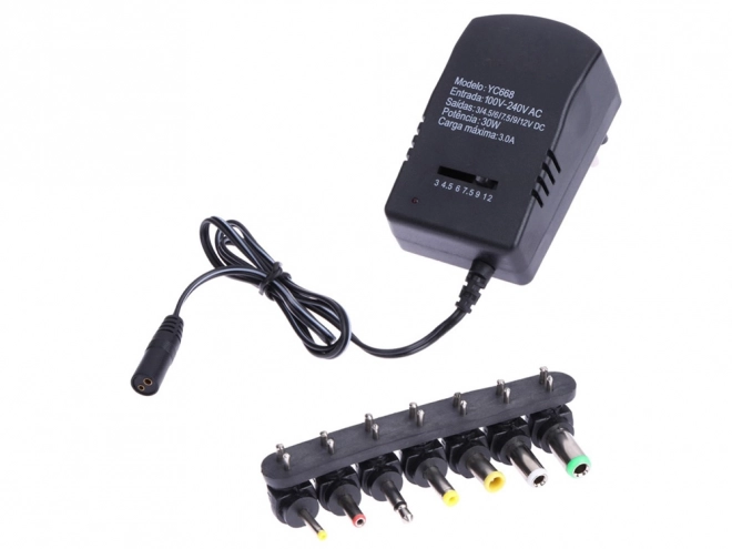 Univerzalni nastavljivi polnilec 3V-12V