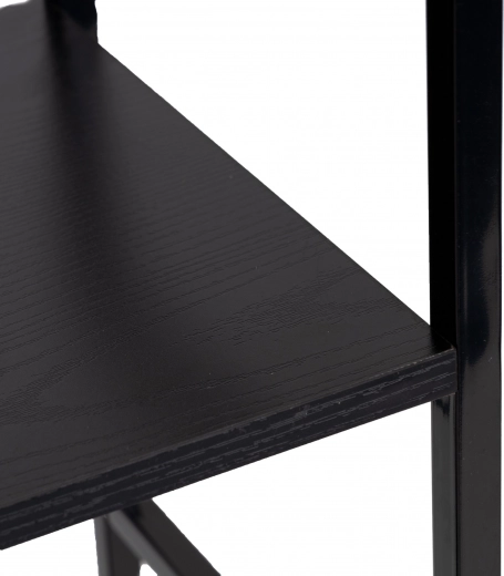 Tri praktične MDF police