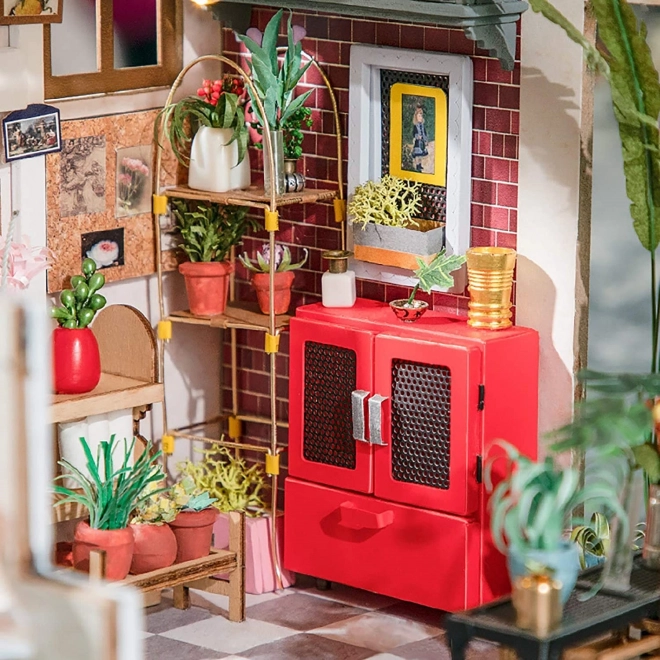 Cvetličarna Emily - DIY miniaturna hišica