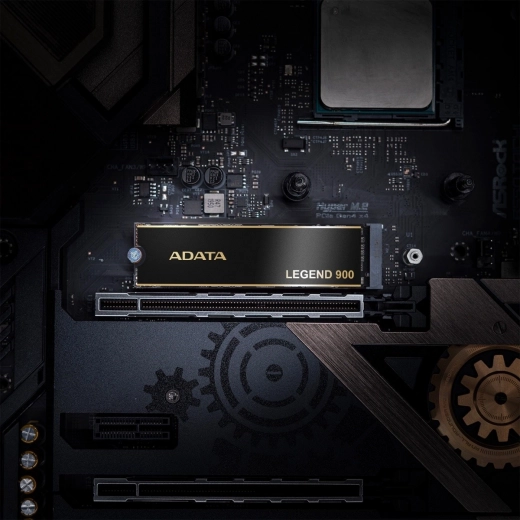 Bliskovita zmogljivost PCIe 4.0 x4