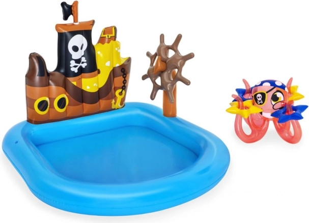 Piratska ladja s krmilom