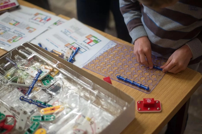 Elektronski gradbeni set Boffin I 100