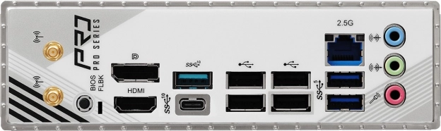 Wi‑Fi 6E, 2.5G LAN in bogat I/O