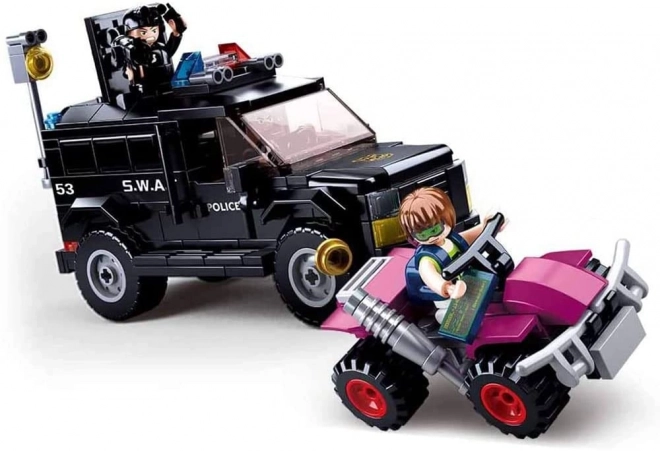 Sluban Policija M38-B0653 SWAT oboroženo vozilo in tat na 4-kolesniku