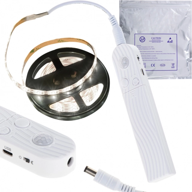 LED trak s senzorjem gibanja za USB in baterije 2 m hladno bela
