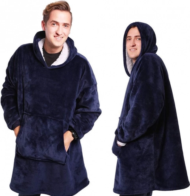 Topla oversize jopica s kapuco in žepom