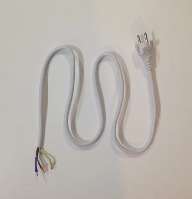 Napajalni kabel 220 V 75 cm