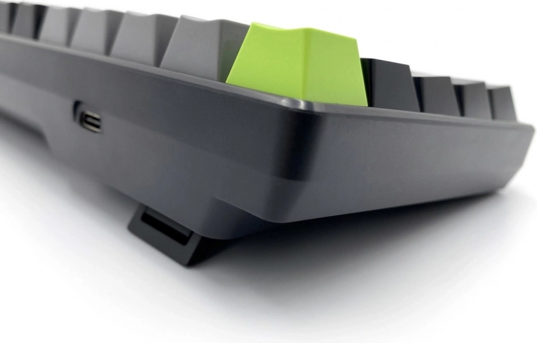 Kompakten 60% dizajn in ergonomija