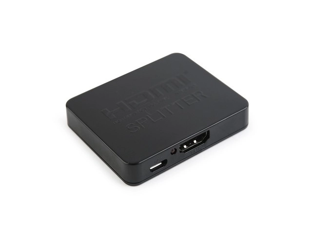 HDMI razdelilec 2x4K