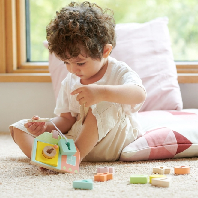 Classic World Montessori leseno nizanje ključi in vrata 11 kos