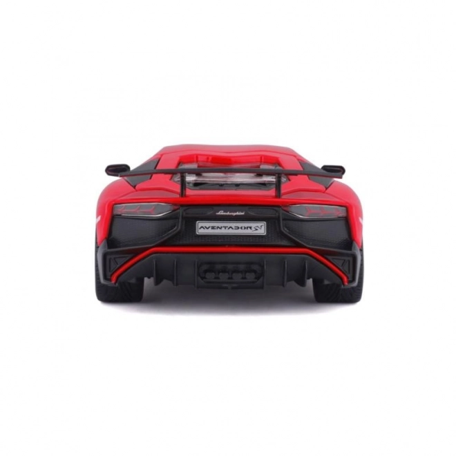 Kovinski model Bburago Lamborghini Aventador rdeč 1:24