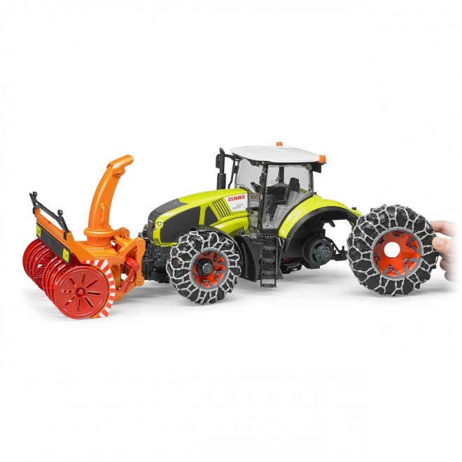 Bruder traktor Class Axion 950 s snežno frezo