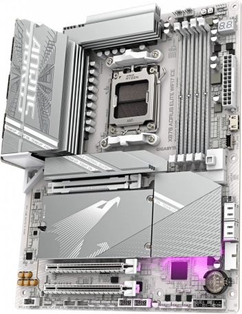 Izjemno hitra shramba s PCIe 5.0
