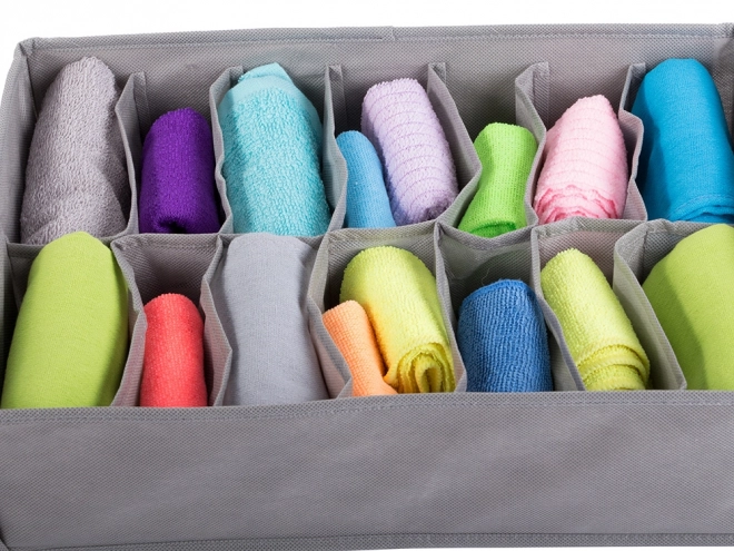 Tekstilni organizator za perilo s 14 predelki