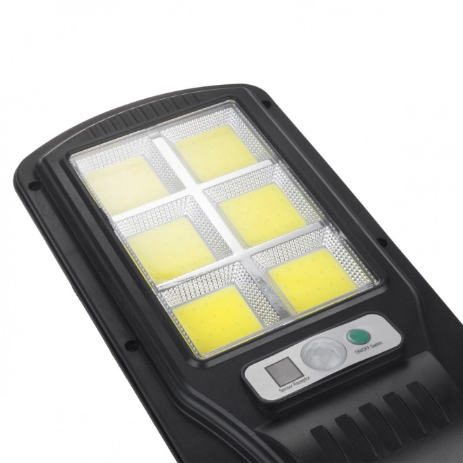 Solarna ulična LED svetilka s senzorjem in daljinskim upravljanjem MCE446