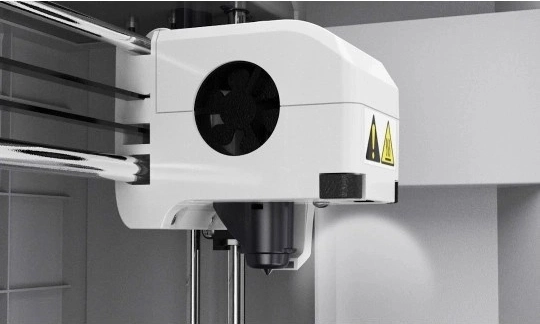 Hitro segrevanje šobe do 240 °C