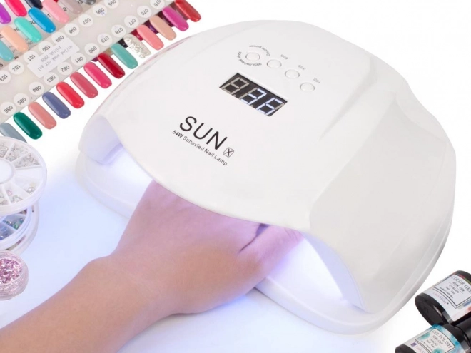 Svetilka za nohte UV/LED s hibridnimi geli in geli