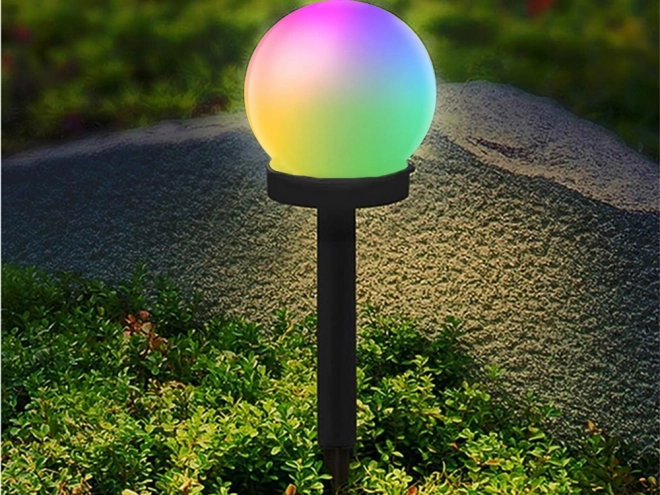 Solarni vrtna RGB kroglaste svetilke