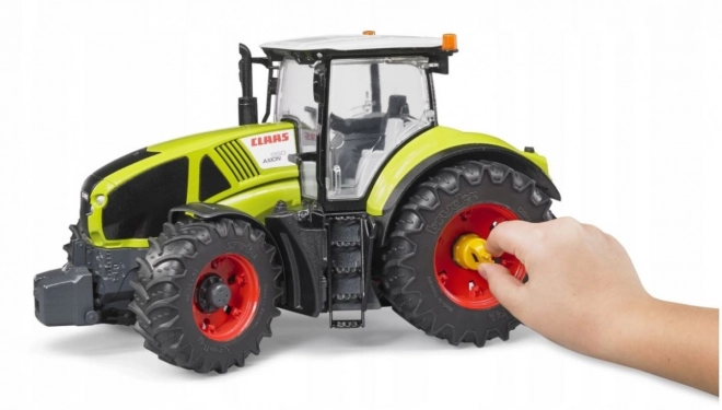 Bruder traktor CLAAS AXION 950