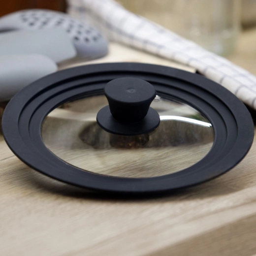 En pokrov za tri premere