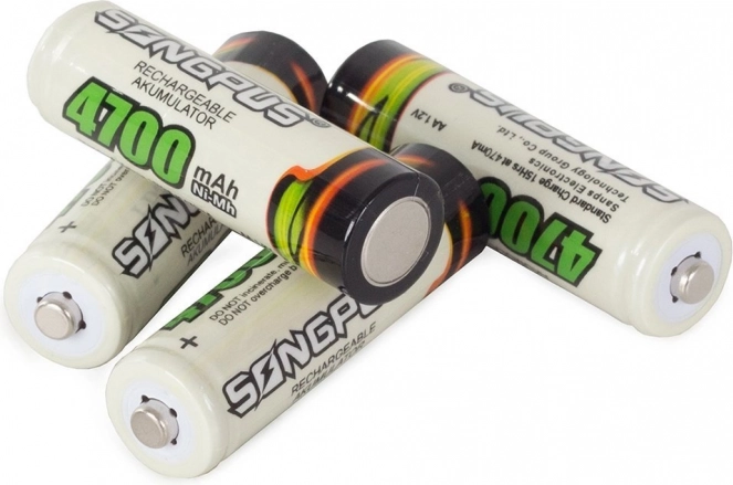 Visoka kapaciteta 4700 mAh za daljšo avtonomijo