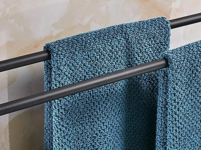 Dvojni stenski nosilec za brisače, črn kov, 58,6 cm