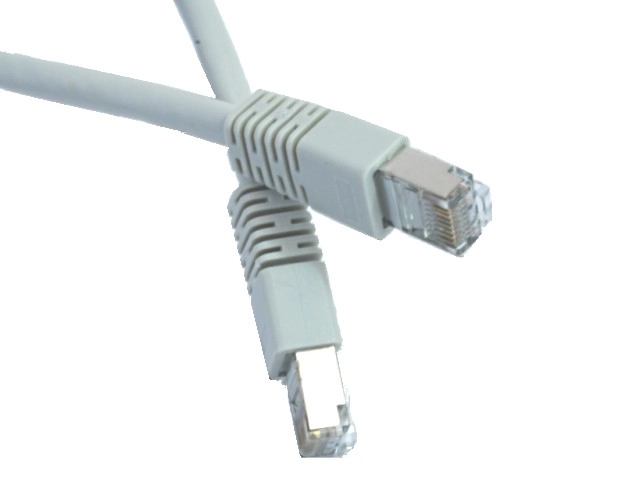 Zaščiten kabel FTP kat.6 z vtikačem 15M siv