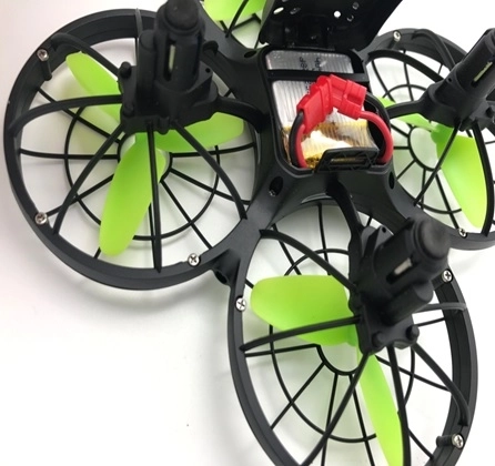 Syma črni RC Dron X26