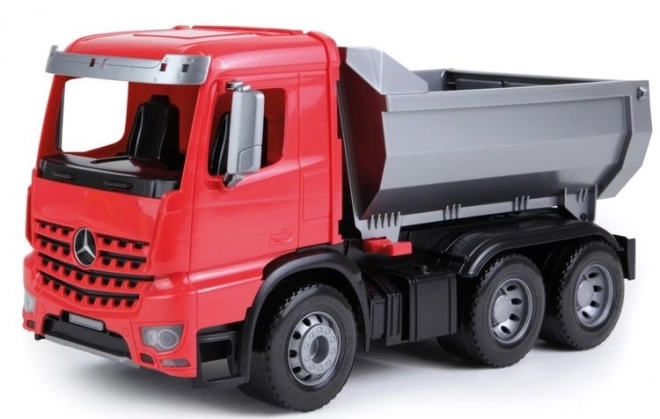 Lena Mercedes Arocs prekucnik