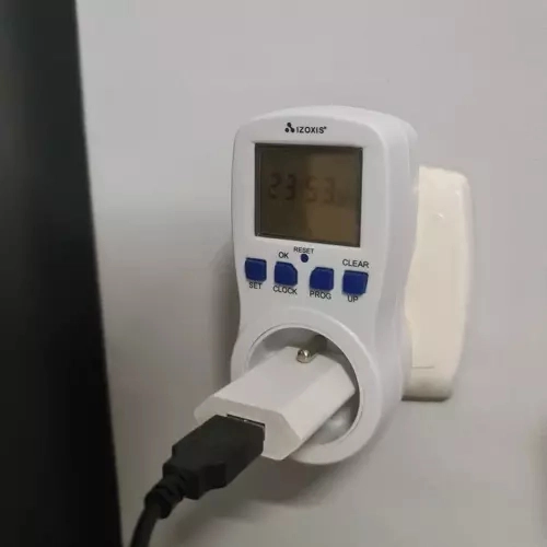 Digitalni časovnik stikalo