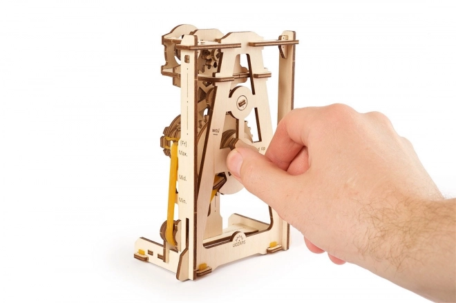 Ugears 3D sestavljanka - Nihalo metronom 92 kosov