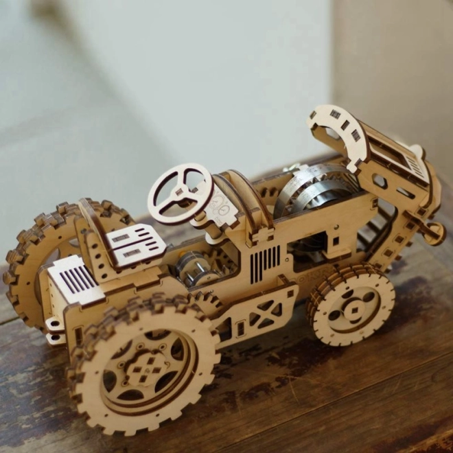 RoboTime 3D lesena mehanična sestavljanka Traktor