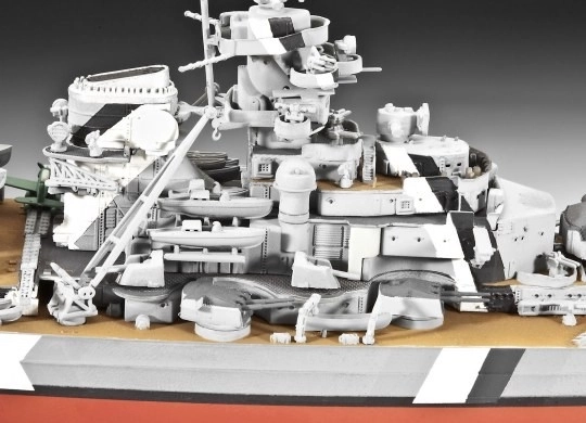 Plastični model vojne ladje Bismarck