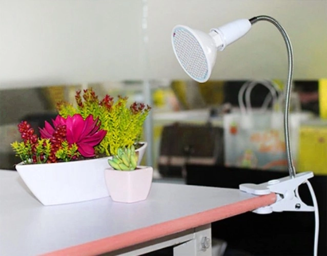 LED žarnica za rast rastlin 200 LED E27