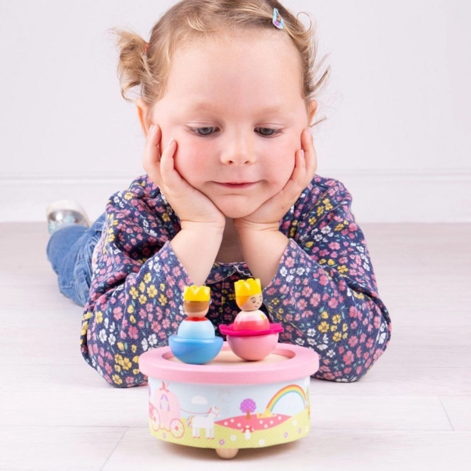 Lesena igralna skrinjica fantazija od Bigjigs Toys