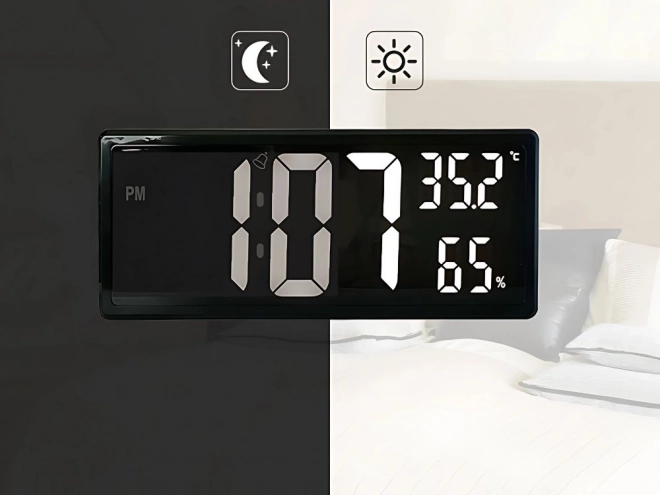 Digitalna ura z LED zaslonom in funkcijo merjenja temperature in vlažnosti